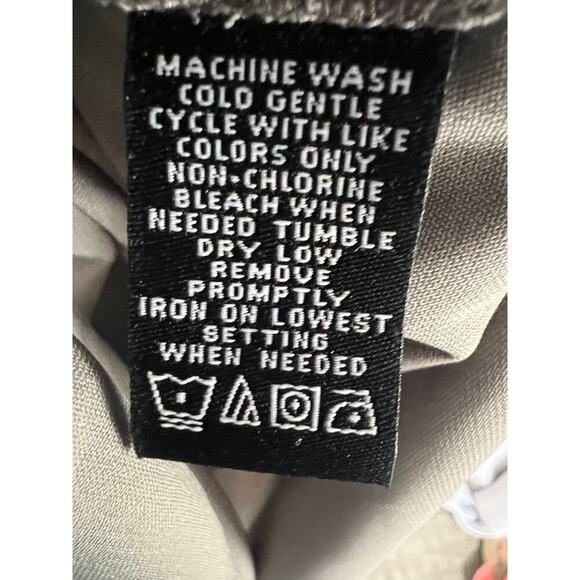 Norton McNaughton Blouse Green 1X stitching around neck Olive Green Polyester - Picture 5 of 5